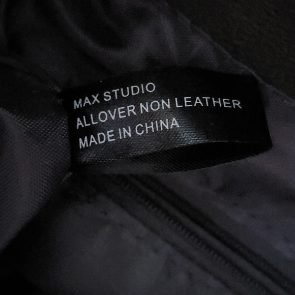 Max Studio Army Green Tote Satchel Gold Hardware and Studs Lots of Deep Pockets - Picture 11 of 12
